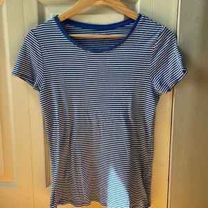 Faded Glory Women’s Short Sleeve Blue/White T-shirt, Size S (4-6)